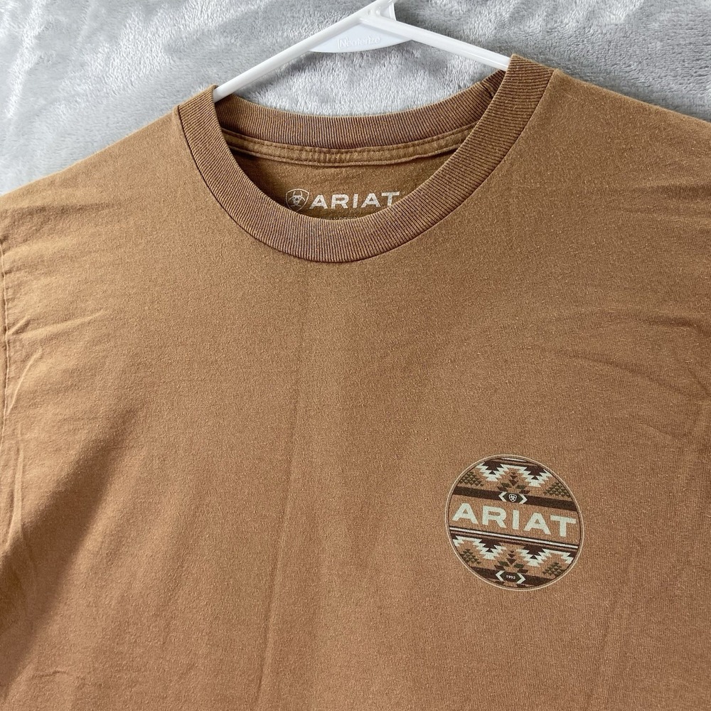 Ariat T-Shirt mens Medium Graphic Aztec Logo Crew Neck Tee Western Cowboy Buckle